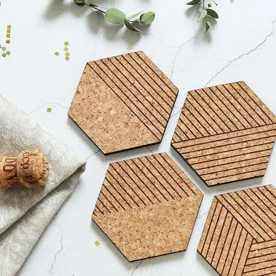 Acessórios decorativos de cortiça - vista frontal